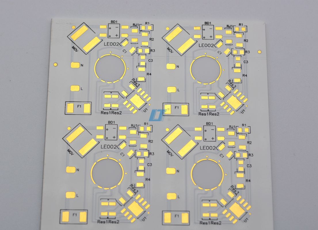 Ukuran tahan lama 2mm~200mm Keramik PCB Board AL2O3 ALN Black Solder Mask