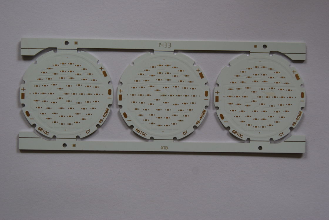 Tegangan IMS PCB Service 3KV Tahan Tegangan Ventec Tembaga 0.5-6.0oz HASL/ENIG Surface Finish