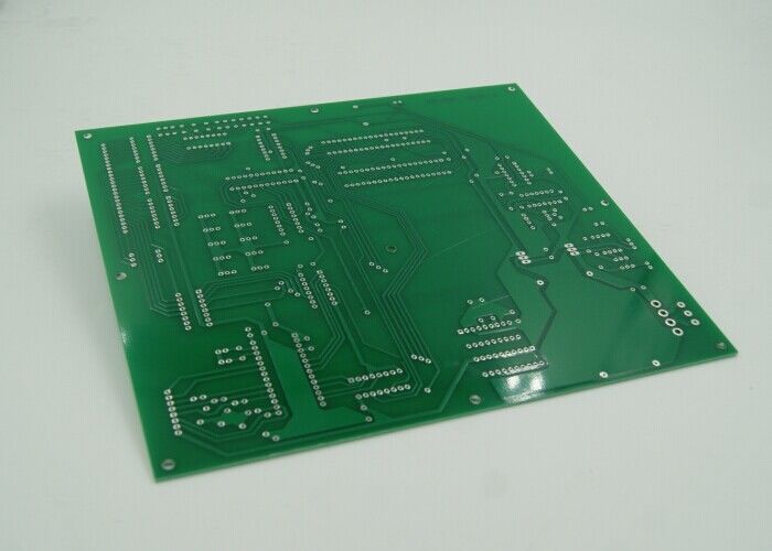 Precision Double-Sided Fr-4 PCB 0,075 mm Min Hole Dia dengan 3 Mil Conductor Space