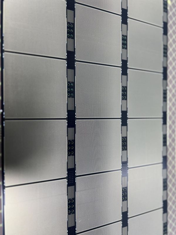 Ultra Thin 4L1+N+1 PCB Densitas Tinggi Desain Elektronik Rintisan HDI PCB Prototipe