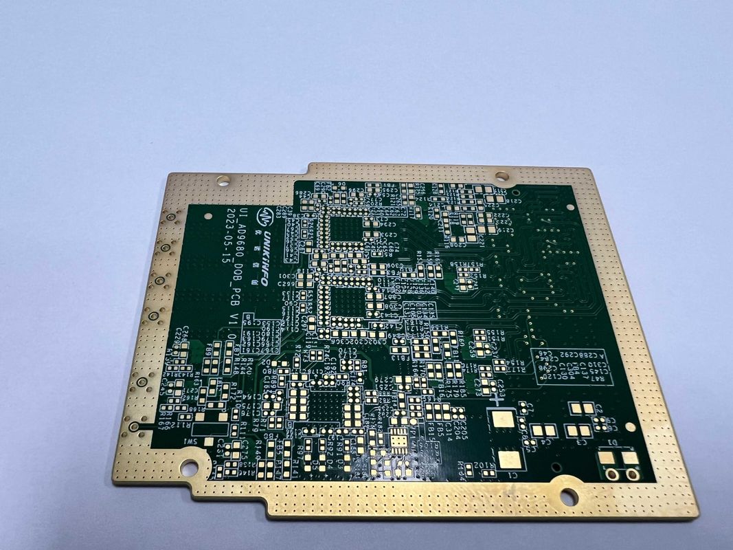 High Precision HDI PCB Board dengan misalignment of layers /- 0.06 4L Min. Bga Pitch 0.3mm