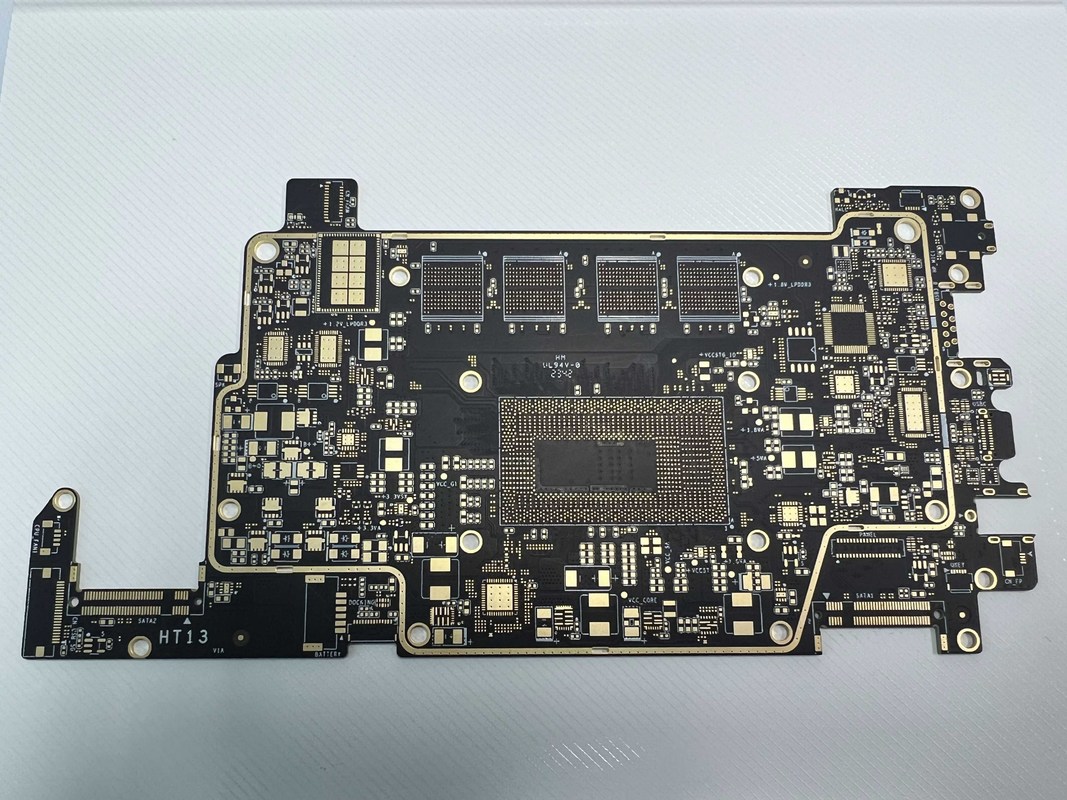 Papan Model Kepadatan Tinggi Ketebalan Tembaga Jadi 1oz dengan Peningkatan Permukaan Berlapis Perak Imersi