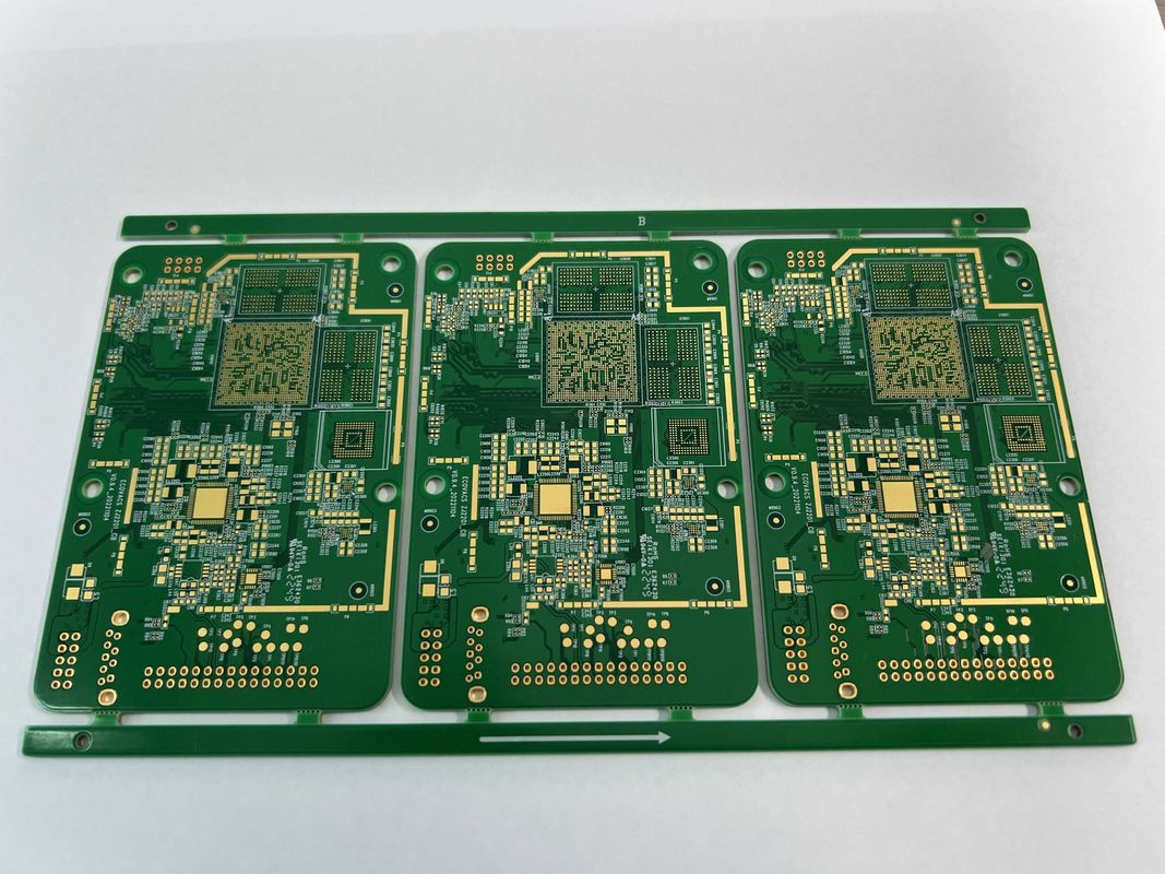 Gold Finger Multilayer PCB Board dengan HASL Surface dan 0.2mm Min.